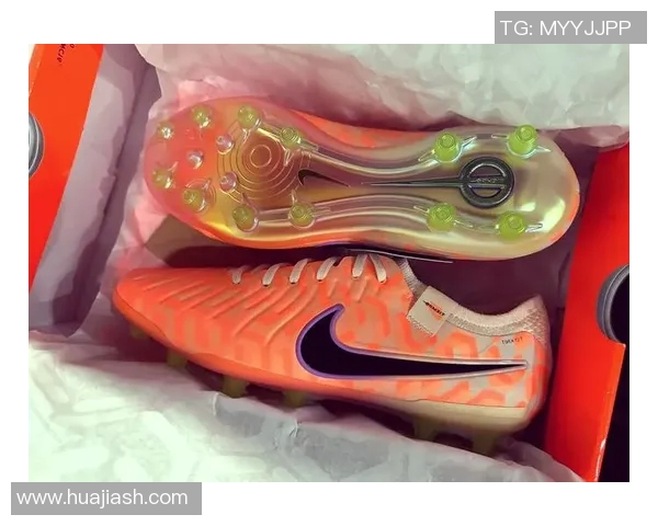 选择适合足球球星的鞋款有哪些关键因素与推荐的品牌型号分析